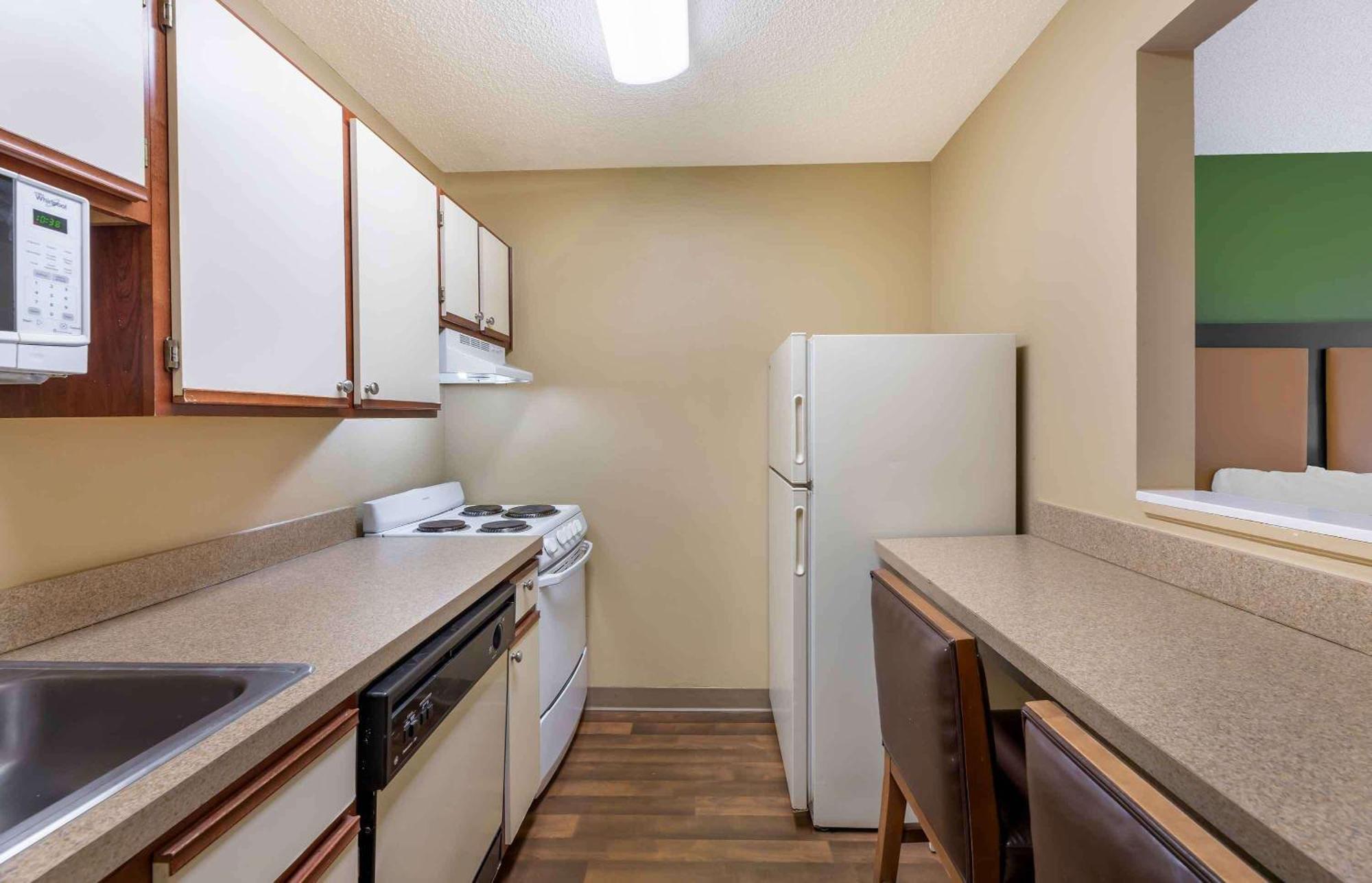 Extended Stay America Select Suites - Atlanta - Alpharetta - Northpoint - East Exterior photo
