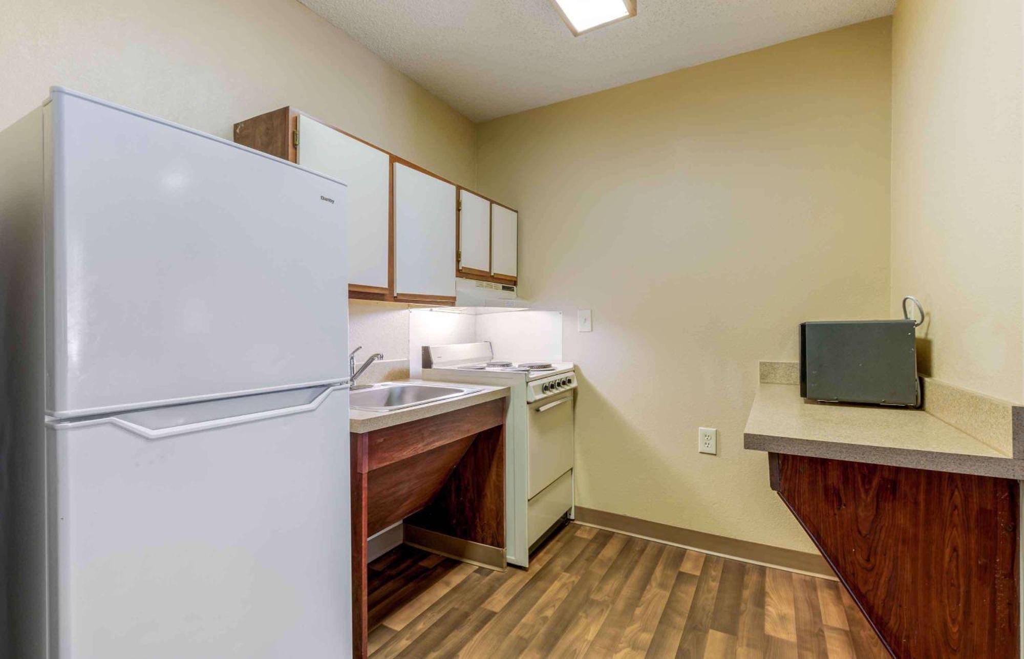 Extended Stay America Select Suites - Atlanta - Alpharetta - Northpoint - East Exterior photo